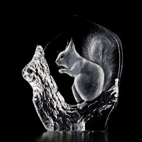 Squirrel Glass Engraving by Mats Jonasson